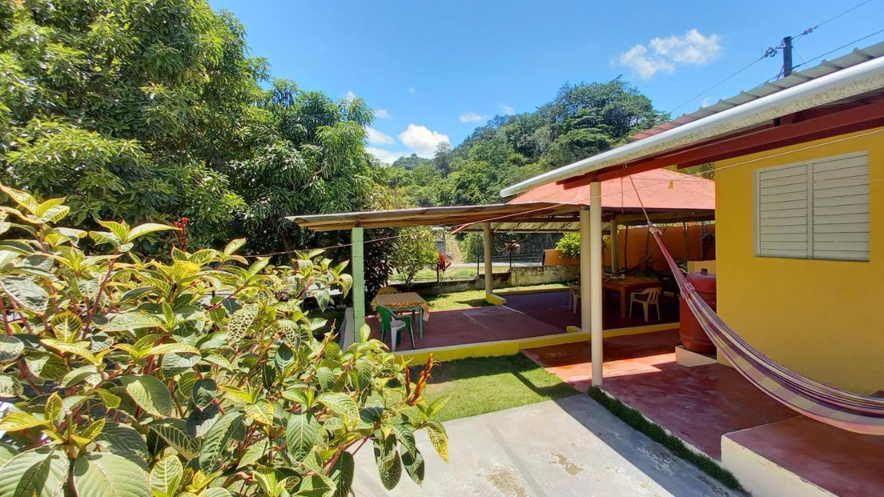 Conrado'S Guesthouse B&B Las Avispas Εξωτερικό φωτογραφία