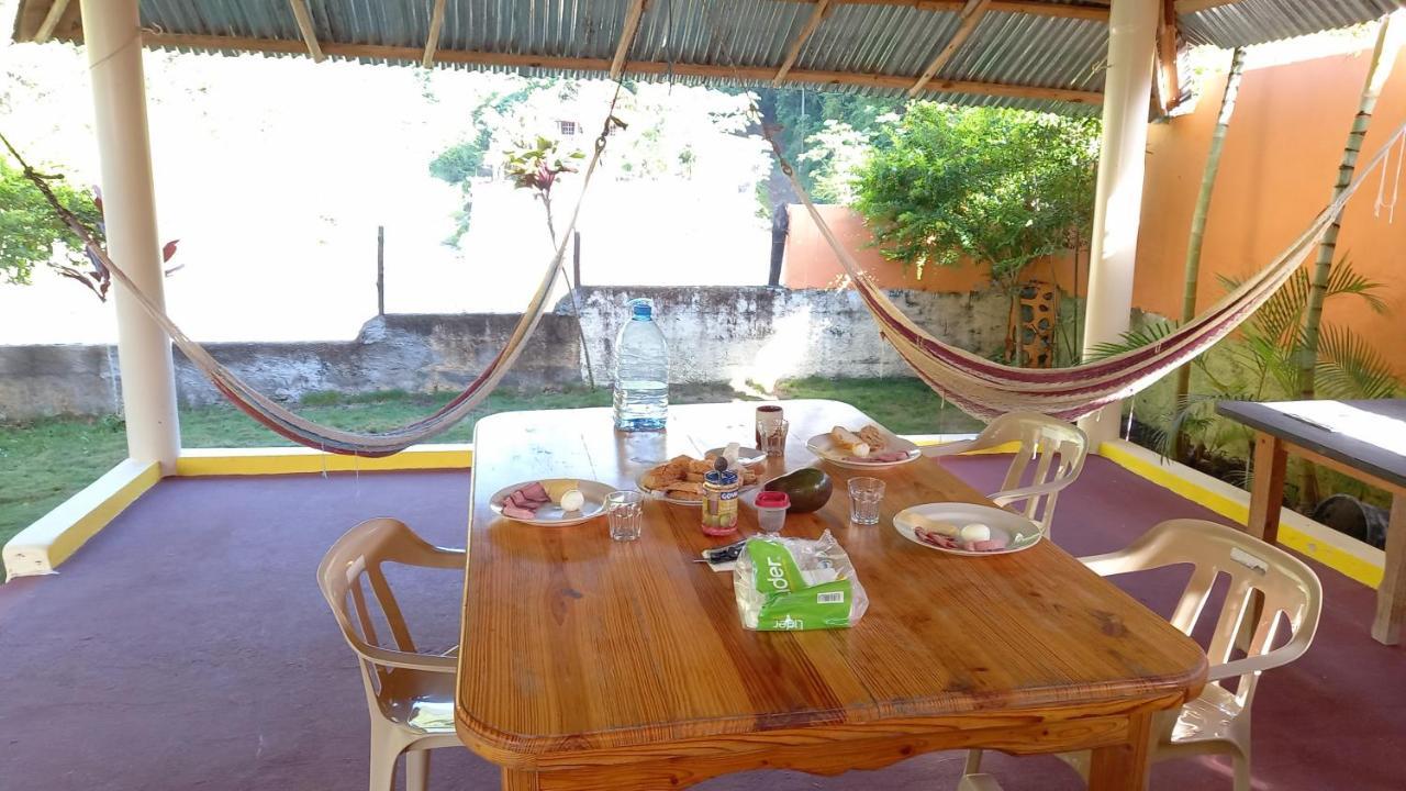 Conrado'S Guesthouse B&B Las Avispas Εξωτερικό φωτογραφία
